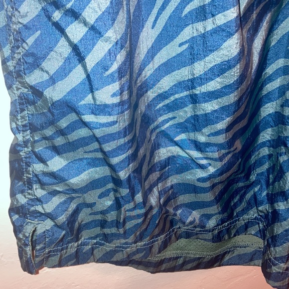 🦓🏀 Green x Blue Zebra Baller Basketball Shorts by Champion Size Medium 💎🪄 - Picture 4 of 9